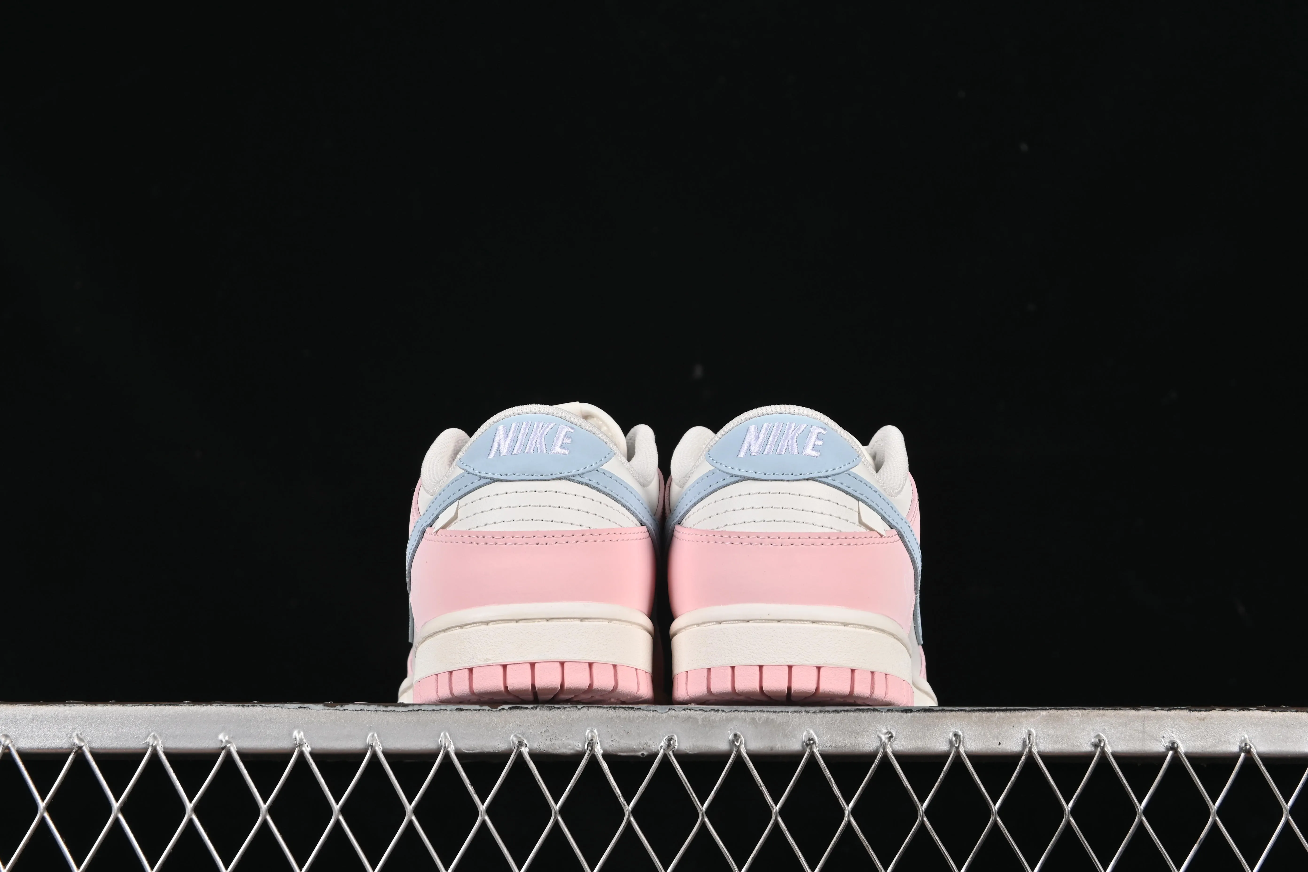 All Categories Nk SB Dunk Series Nk SB Dunk Low Low-top sneakers Nike SB Dunk Low "Just Do It" Anniversary high-end custom low-top casual sneakers PB0508-035